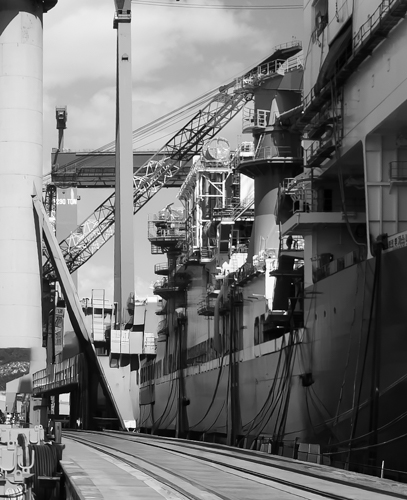 Quay Crane and Hull, Korea 2010